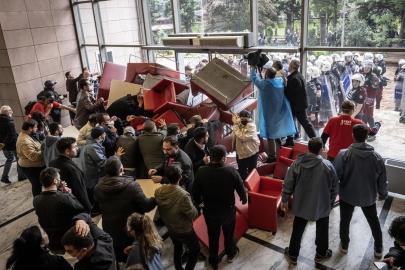 CHP Genel Merkezi arbede sonrası savaş alanına döndü