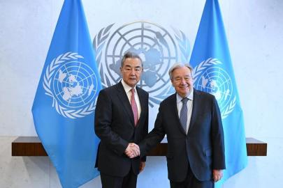 Çin Dışişleri Bakanı Wang, BM Genel Sekreteri Guterres ile bir araya geldi