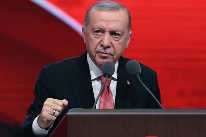 Cumhurbaşkanı Erdoğan'dan Dursun Özbek ve Okan Buruk'a tebrik telefonu
