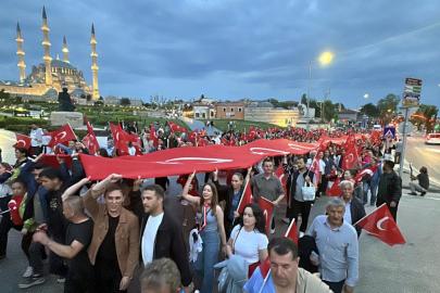 Edirne'de 19 Mayıs nedeniyle fener alayı düzenlendi