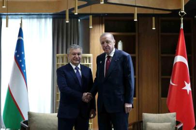 Erdoğan ve Mirziyoyev Türkistan'da görüştü
