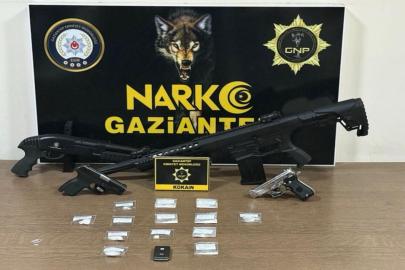 Gaziantep'te sokak satıcılarına operasyon: Uyuşturucu ve silah ele geçirildi