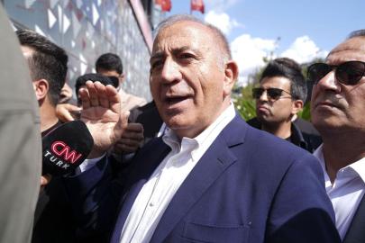 Gürsel Tekin'in kayyumluk görevi son buldu