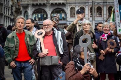 Hollanda'nın başkenti Amsterdam'da "Nekbe Günü" yürüyüşü düzenlendi