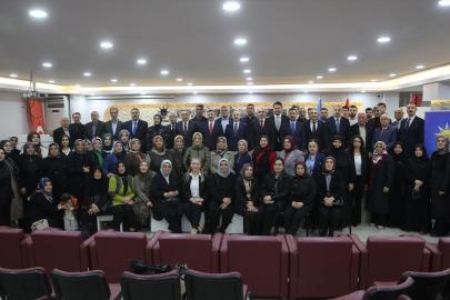 İçişleri Bakan Yardımcısı Turan, AK Parti Van İl Başkanlığını ziyaret etti Açıklaması