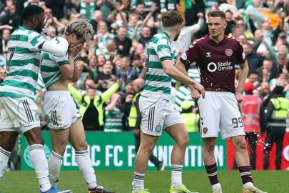 İskoçya'da Hearts hegemonyayı yıkamadı: Şampiyon Celtic