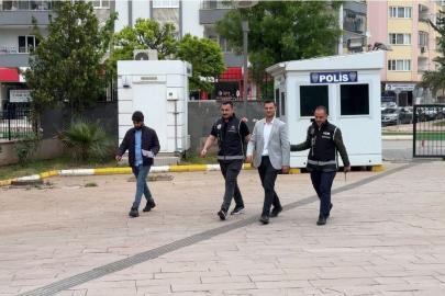 İstanbul merkezli 'rüşvet' soruşturmasında CHP'li il başkanı adliyede