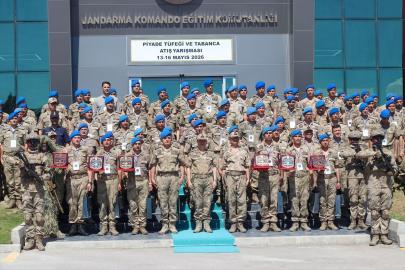 İzmir'de düzenlenen Piyade Tüfeği ve Tabanca Atış Yarışması sona erdi