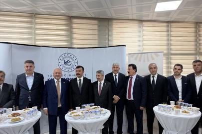Kahta'da bayramlaşma töreni düzenlendi