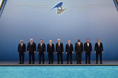 Kazakistan'da Avrasya Ekonomik Birliği üye ve gözlemci ülke liderleri toplandı