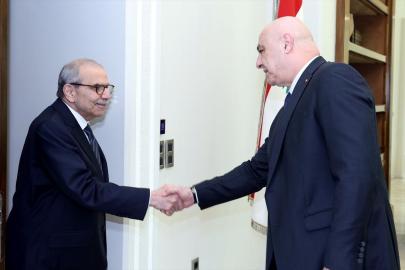 Lübnan Cumhurbaşkanı Avn ile Başbakan Selam, ABD'de İsrail ile doğrudan yürütülen müzakereleri görüştü