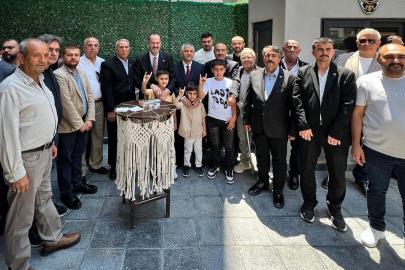 MHP İzmir teşkilatı bayramlaştı