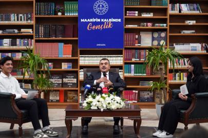 Milli Eğitim Bakanı Tekin’den öğrencilere müfredat ve YKS açıklamaları