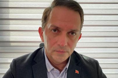 Mücahit Birinci: Kılıçdaroğlu kurultay olmadan seçimi görecek, cumhurbaşkanı adayı da İlhan Kesici