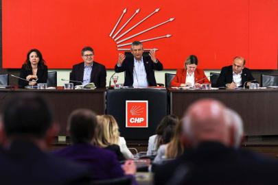 Özel yönetimi yol haritasını belirledi: Kılıçdaroğlu bayram sonuna kadar kurultay kararı almazsa imza toplanacak