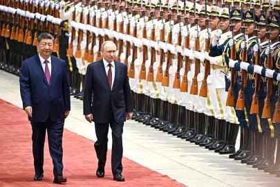 Putin, Çin Devlet Başkanı Xi ile görüştü