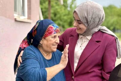 Sebahat teyzenin duası Kaymakam Kılıç'ı duygulandırdı
