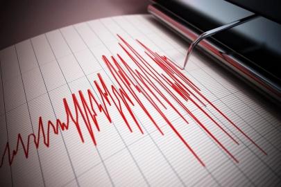 Şili'de 5,8 büyüklüğünde bir deprem