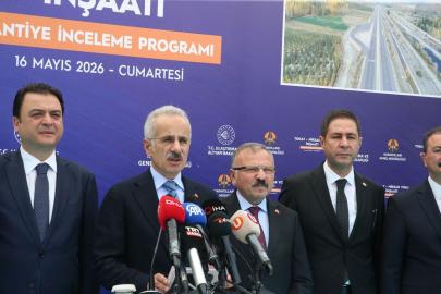 Ulaştırma ve Altyapı Bakanı Uraloğlu, Tokat-Niksar kara yolu şantiyesinde konuştu Açıklaması