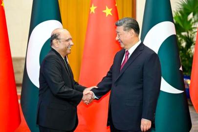 Xi ve Zerdari, Çin-Pakistan Diplomatik İlişkilerinin 75. Yıldönümünde Birbirlerine Kutlama Mesajı Gönderdi