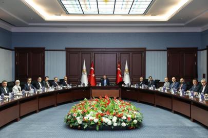 AK Parti MYK, Erdoğan başkanlığında toplandı