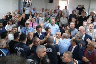 Akçakoca'da belediye başkanvekili seçildi, arbede çıktı