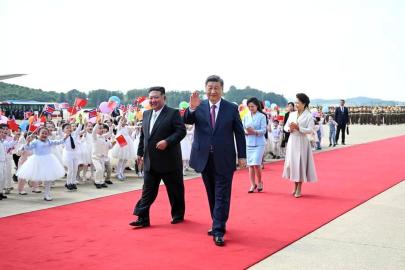 Albüm: Çin Cumhurbaşkanı Xi Jinping, Onuruna Düzenlenen Veda Töreniyle Pyongyang'dan Ayrıldı