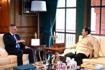 Bakan Fidan, Endonezya Cumhurbaşkanı Subianto ile görüştü