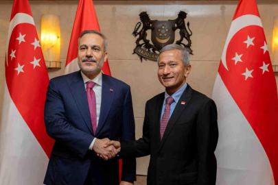Bakan Fidan, Singapur Başbakanı Wong ve mevkidaşı Balakrishnan ile görüştü