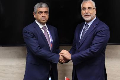 Bakan Işıkhan, Azerbaycan Çalışma ve Halkın Sosyal Koruması Bakanı Aliyev ile görüştü