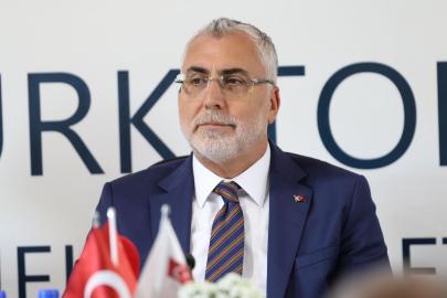 Bakan Işıkhan İsviçre'de Türk vatandaşlarıyla bir araya geldi