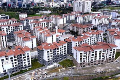 Bakan Kurum: "Vatandaşlarımız devletine güvendi, sağlam yuvalara kavuştu"
