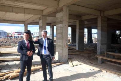 Bakan Yardımcısı Tarıkdaroğlu, huzurevi projesini yerinde inceledi
