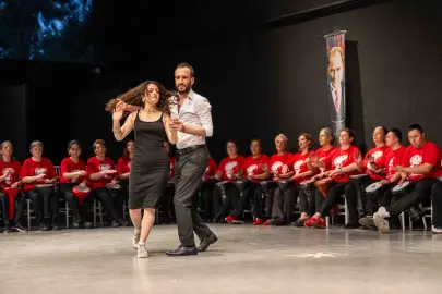 Bornova’da ritim ve halk dansları rüzgarı