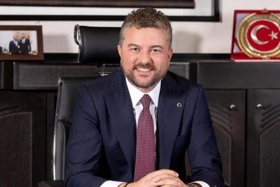 Buca Belediye Başkanı Görkem Duman, görevden uzaklaştırıldı