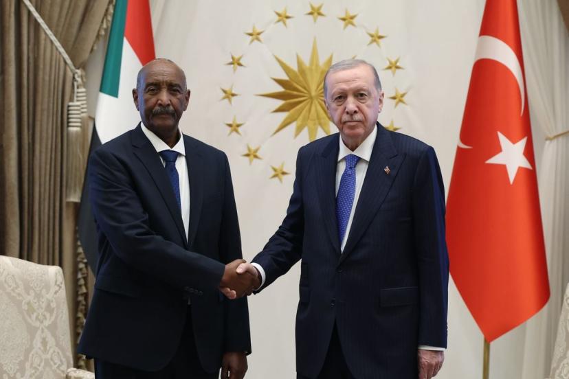 Cumhurbaşkanı Erdoğan, Sudan Egemenlik Konseyi Başkanı El Burhan ile Görüştü