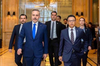 Dışişleri Bakanı Fidan, Endonezyalı mevkidaşı Sugiono ile görüştü