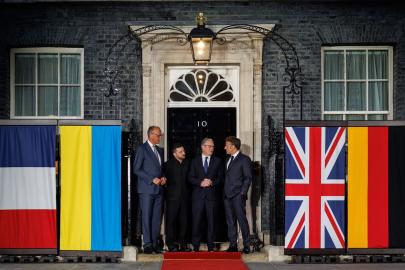 E3 ülkeleri: Ukrayna ile Rusya arasında doğrudan diyalog kurulmasını destekliyoruz