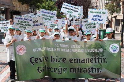 Edirne'de Çevre Haftası etkinlikleri çelenk sunma töreniyle başladı