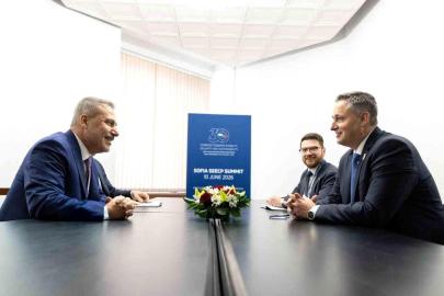 Fidan, Bulgaristan'da Becirovic ile Görüştü