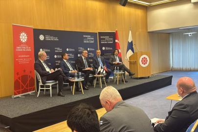 Finlandiya'da "Ankara Zirvesi Öncesinde Stratejik Belirsizlikleri Yönetmek" paneli düzenlendi
