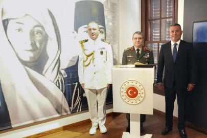 Genelkurmay Başkanı Bayraktaroğlu, Atatürk'ün doğduğu evi ziyaret etti