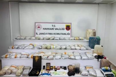 Hakkari'de 626 kilo uyuşturucu ele geçirildi: 4 tutuklama
