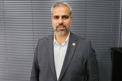 HÜDA PAR Encümeni Özkan: Kovancılar'ın sorunları çözüme kavuşturulmalı