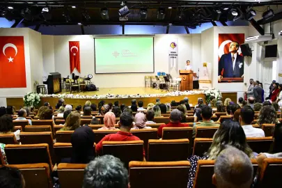 İzmir Öğretmen Akademileri kapanış programı gerçekleştirildi