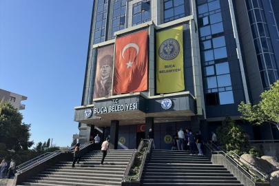 İzmir'de Buca Belediyesine yönelik operasyonda Belediye Başkanı Duman ve 52 şüpheli yakalandı