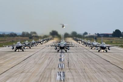 NATO, Rusya sınırlarında hava tatbikat başlatıyor