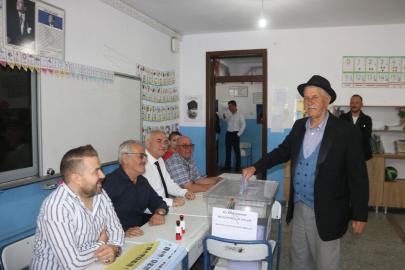 Nevşehir'in Mustafapaşa beldesinde oy kullanma işlemi başladı