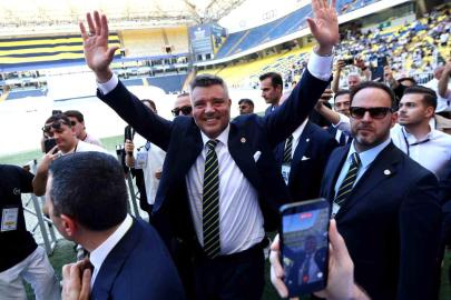 Sadettin Saran'a kongre üyelerinden destek