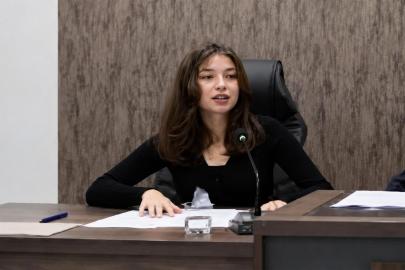 Terme Belediye meclis üyesi Rümeysa Eker tepki çeken paylaşımın ardından istifa etti